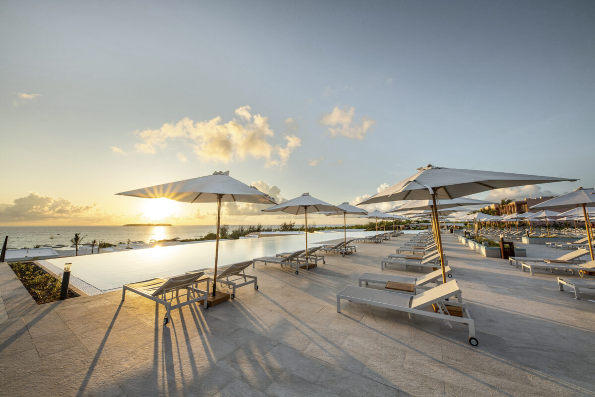 Infinity pool and Indian Ocean at The Mora Zanzibar