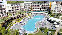 The resort and beach setting at TUI BLUE Sensatori Akra Sorgun